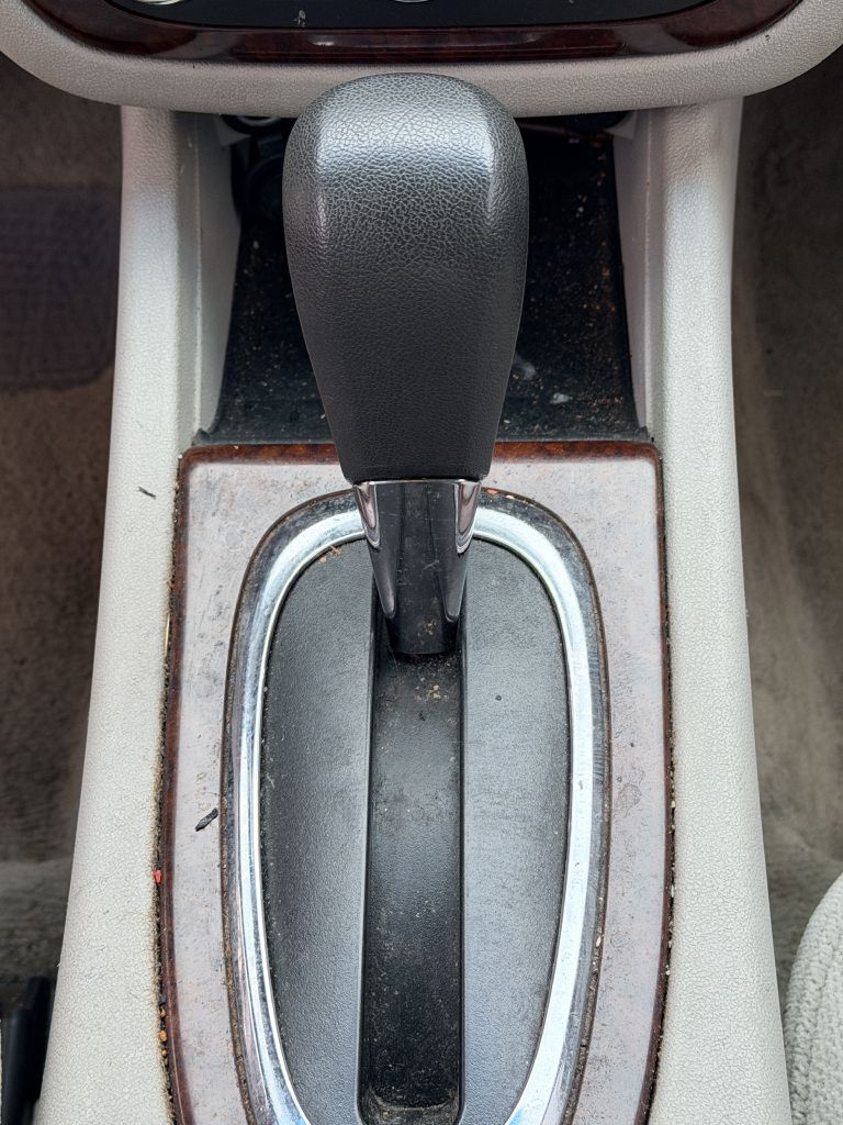 Photo 16 of this CHEVROLET IMPALA
