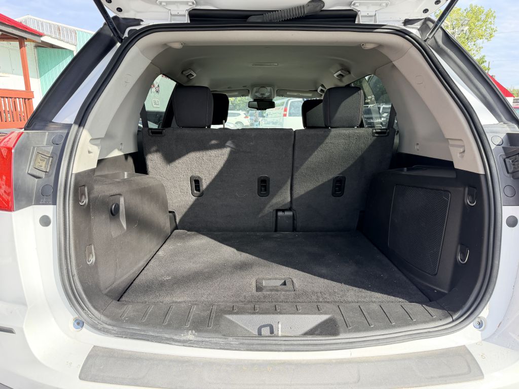 Photo 5 of this GMC TERRAIN