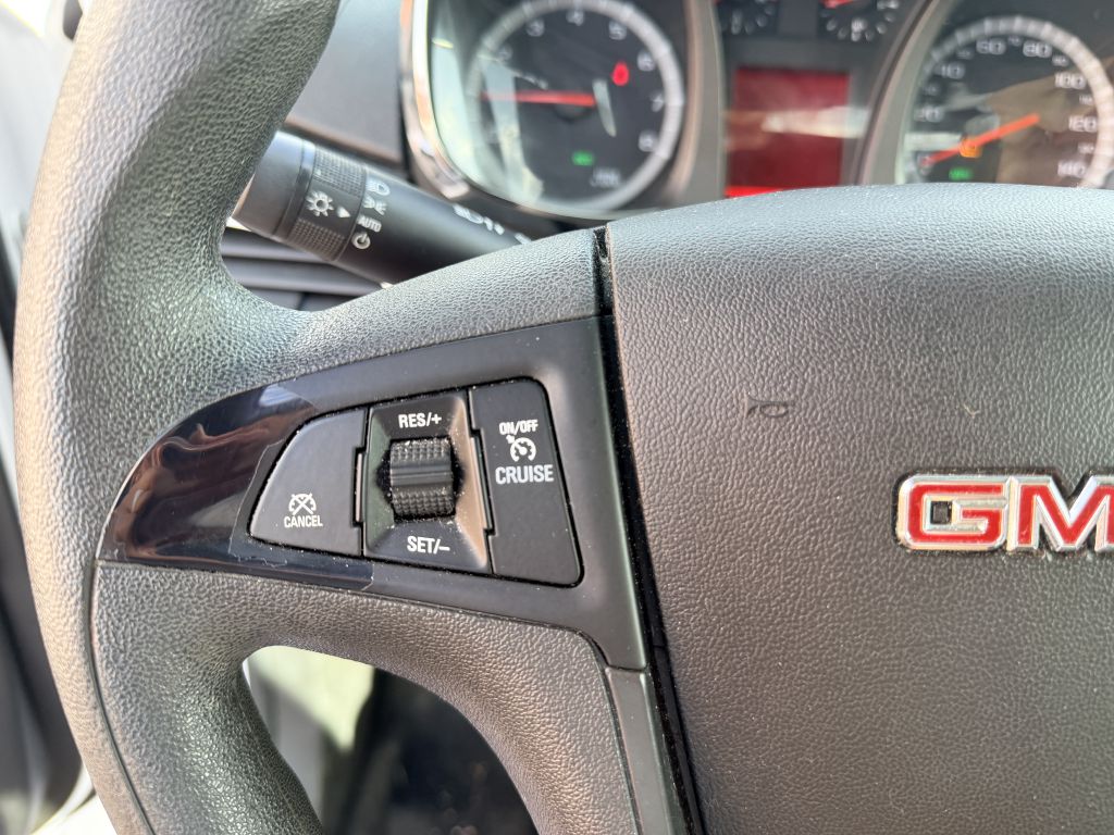 Photo 14 of this GMC TERRAIN