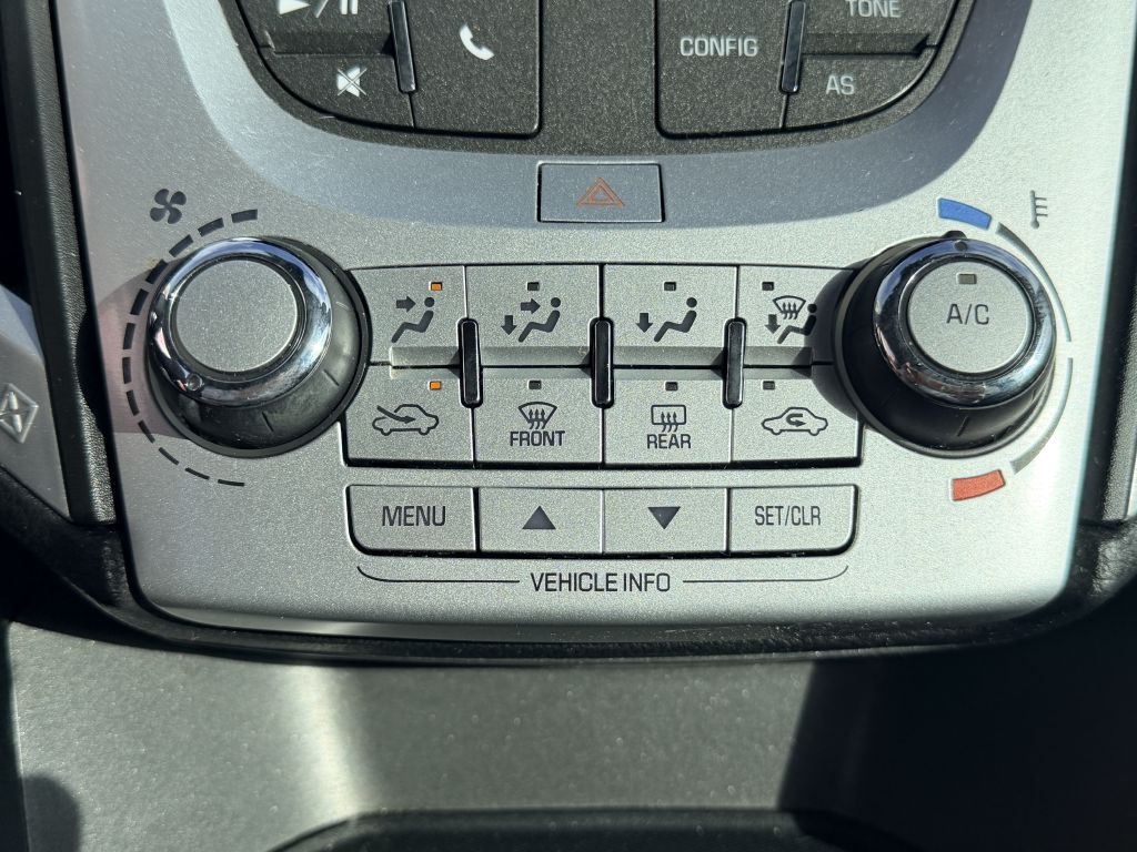 Photo 18 of this GMC TERRAIN