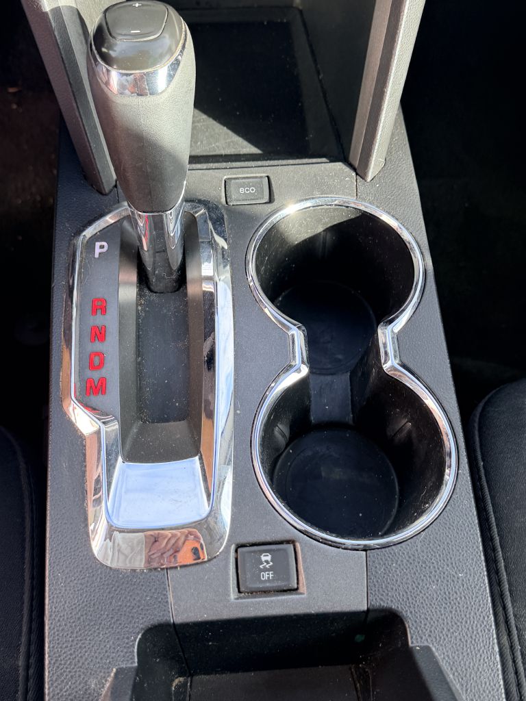 Photo 19 of this GMC TERRAIN