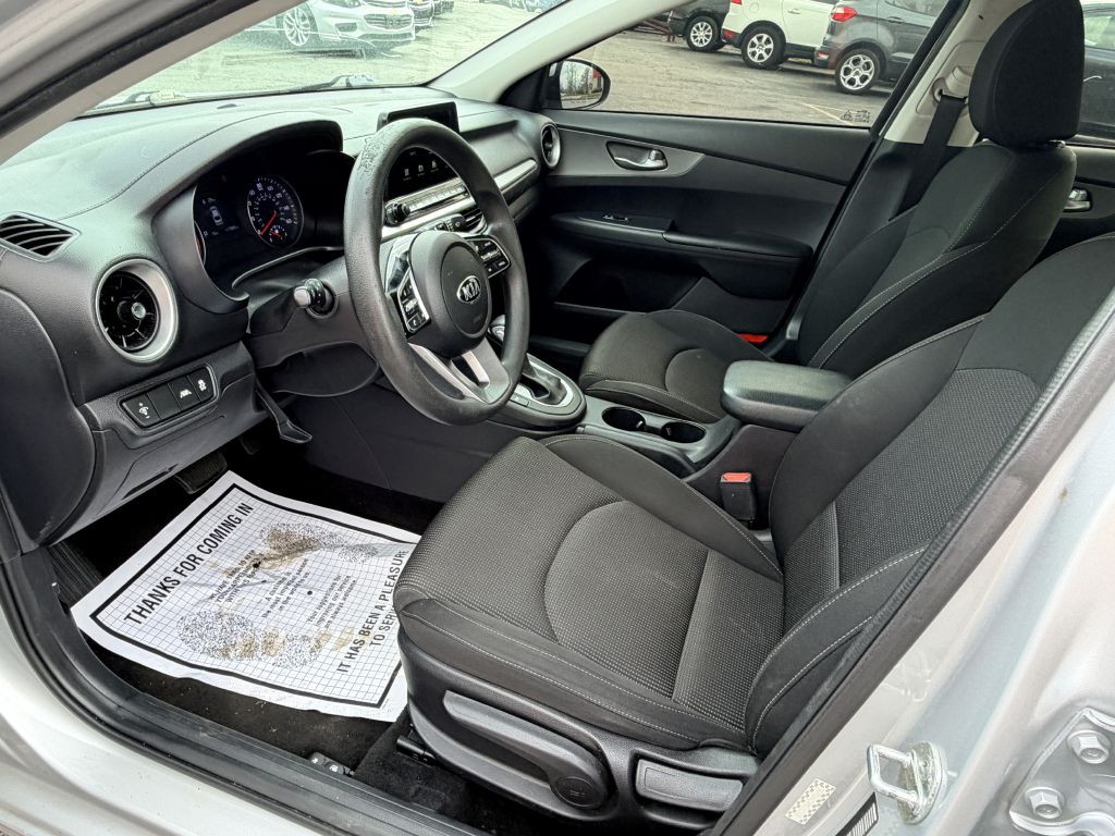 Photo 8 of this KIA FORTE