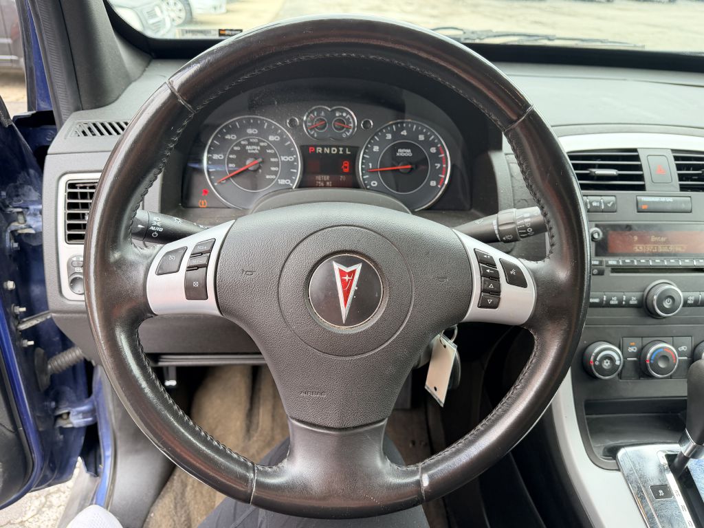Photo 10 of this PONTIAC TORRENT