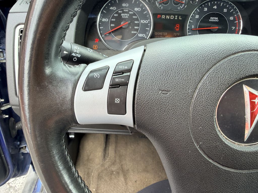 Photo 14 of this PONTIAC TORRENT