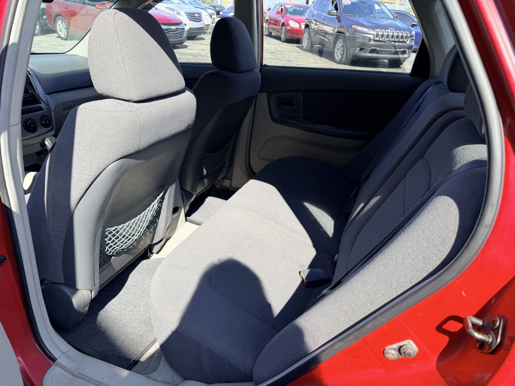 Photo 5 of this KIA SPECTRA