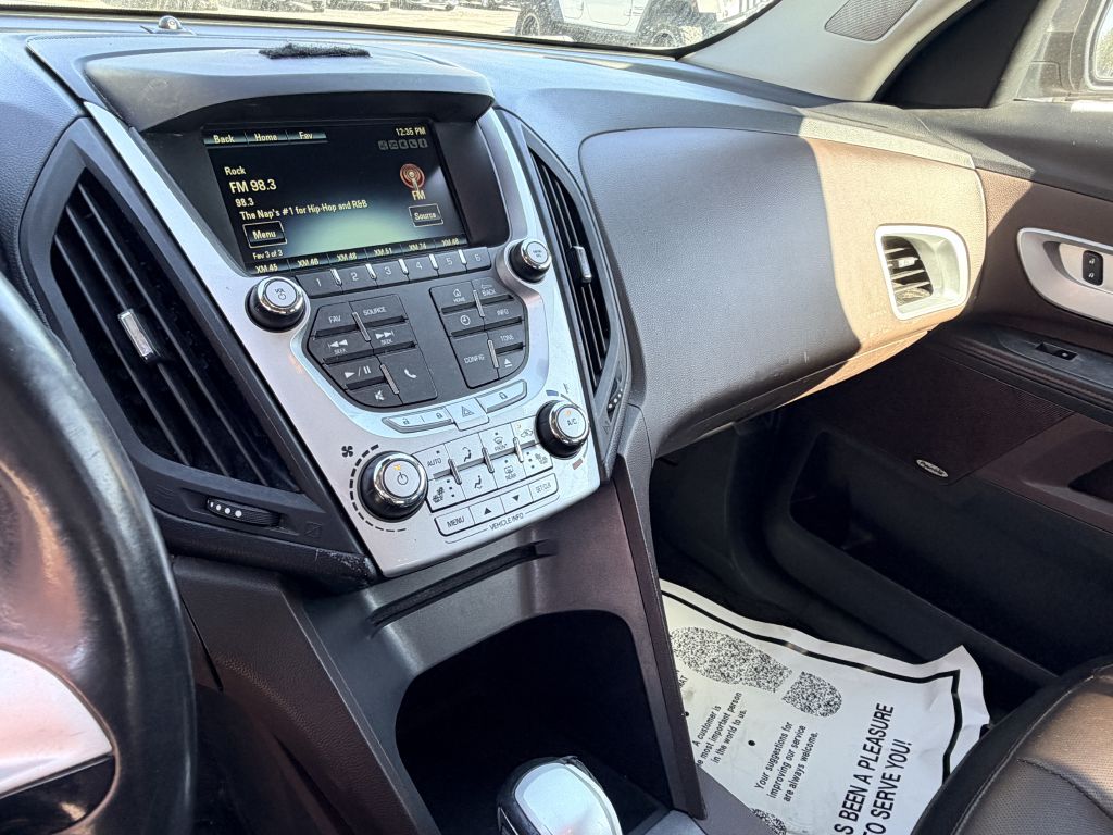 Photo 11 of this CHEVROLET EQUINOX