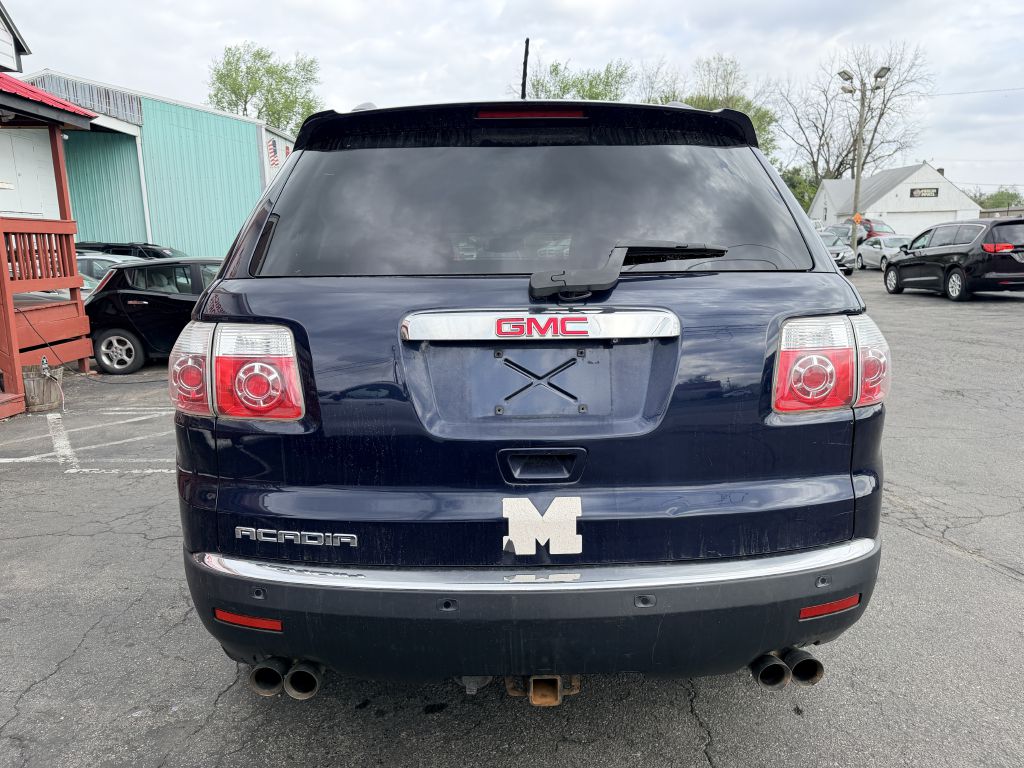 Photo 4 of this GMC ACADIA