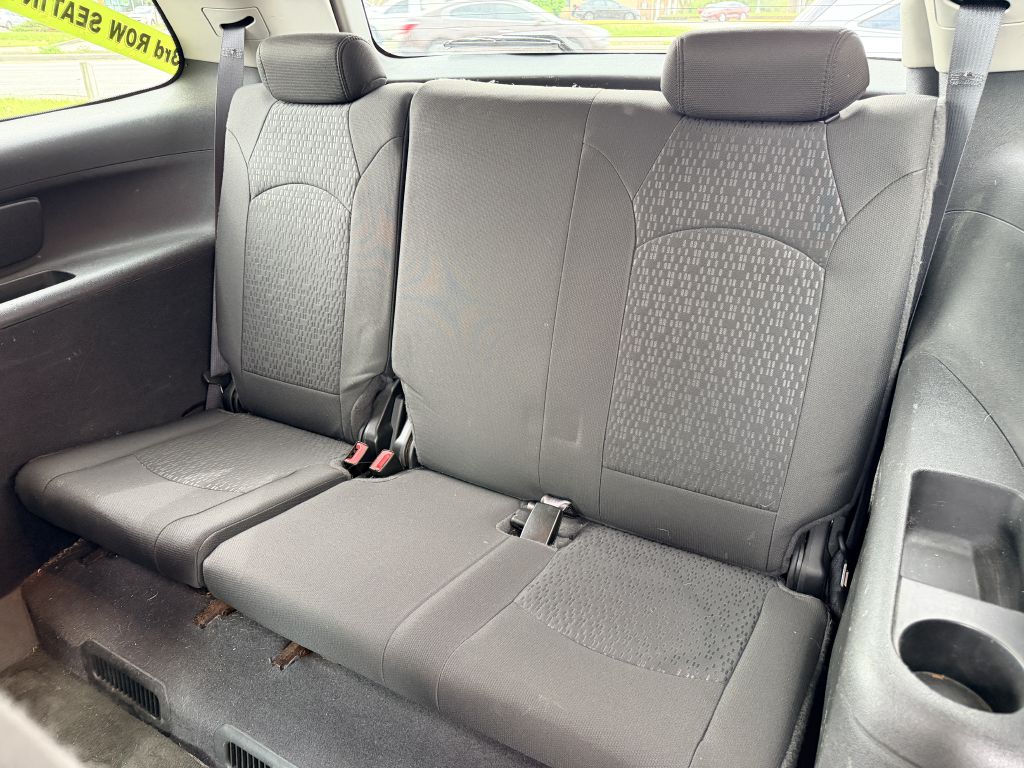 Photo 6 of this GMC ACADIA