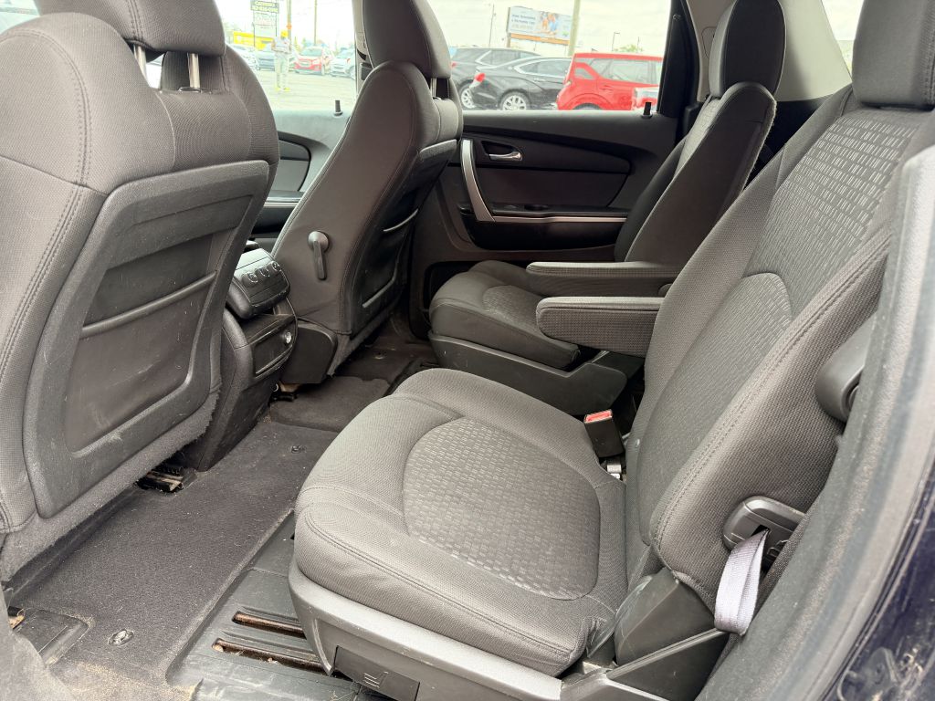 Photo 7 of this GMC ACADIA