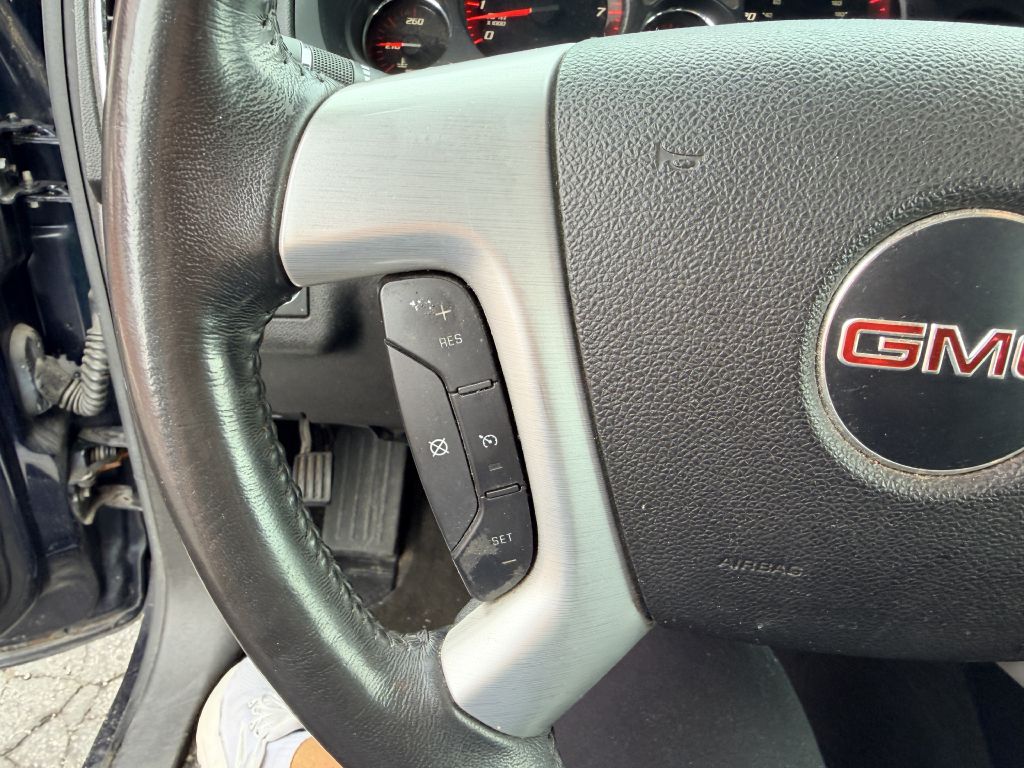 Photo 14 of this GMC ACADIA