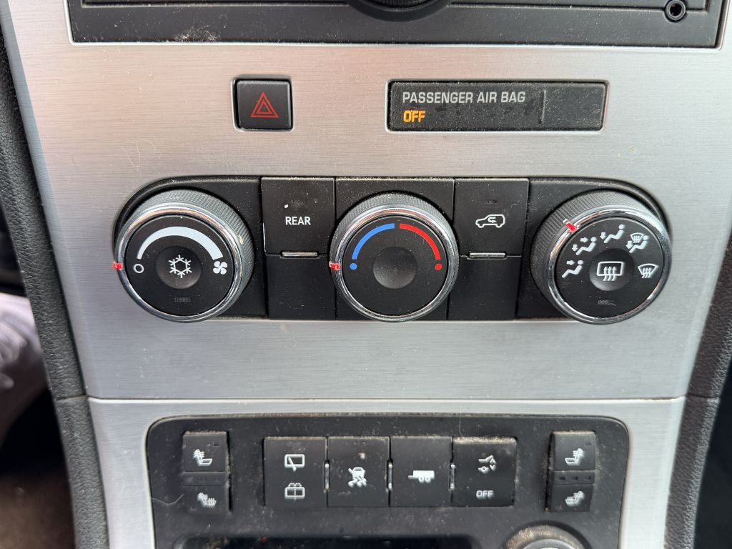 Photo 18 of this GMC ACADIA