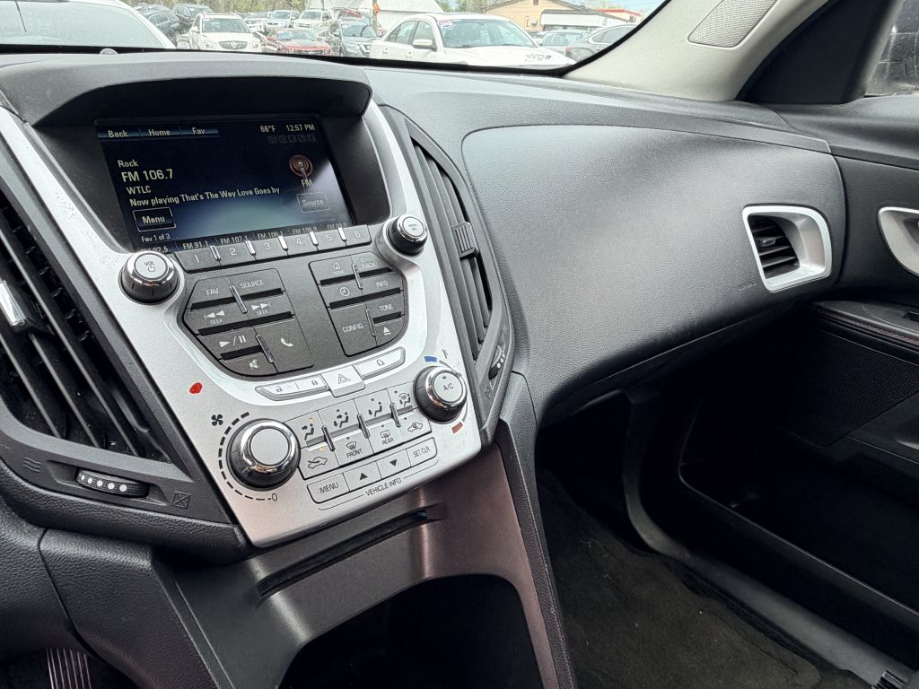 Photo 11 of this CHEVROLET EQUINOX
