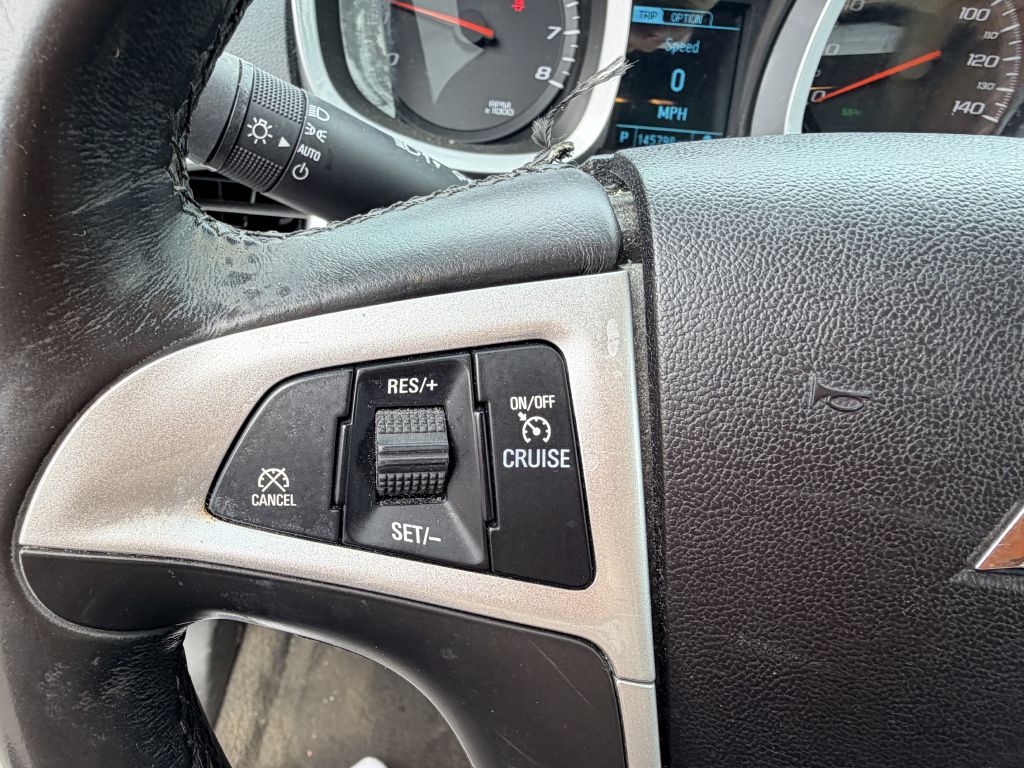Photo 13 of this CHEVROLET EQUINOX