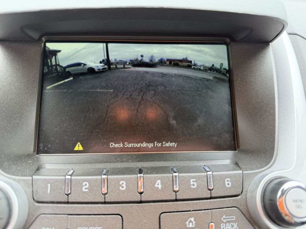 Photo 20 of this CHEVROLET EQUINOX