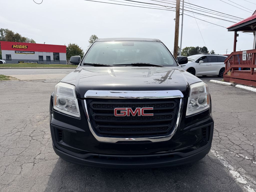 Photo 2 of this GMC TERRAIN