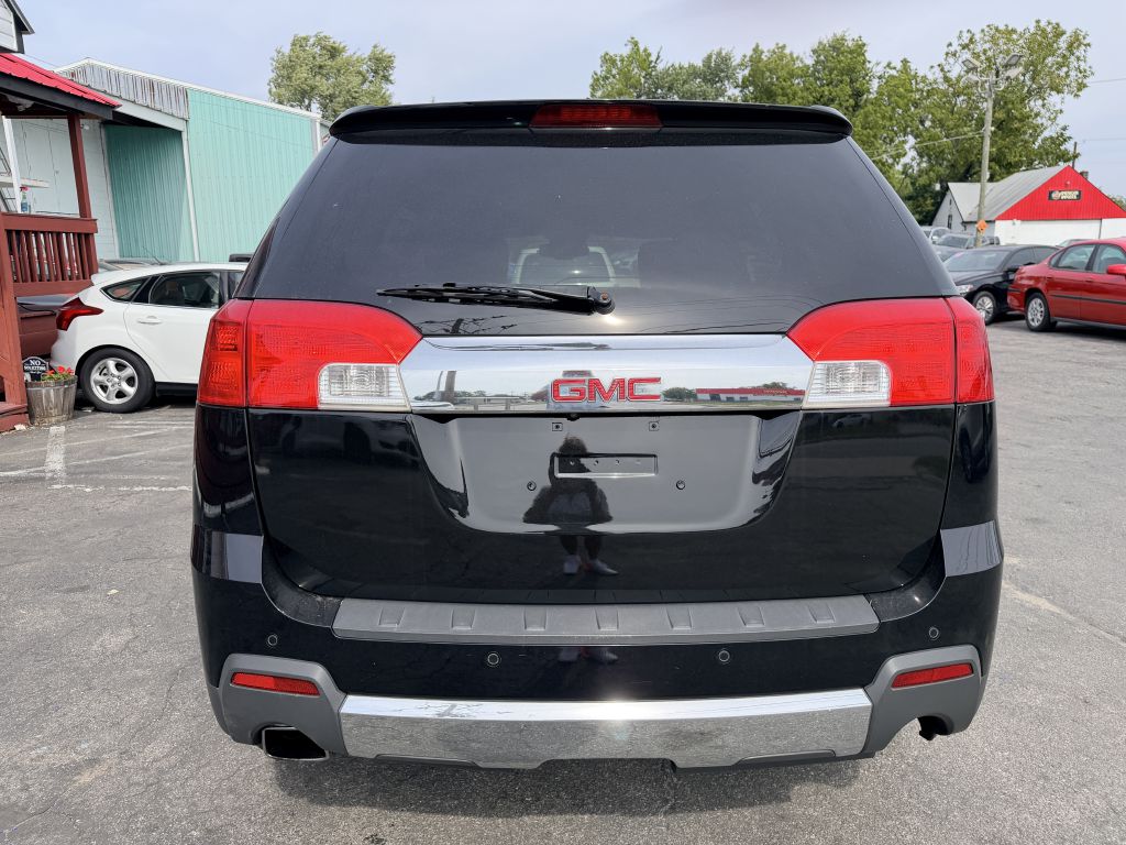 Photo 4 of this GMC TERRAIN