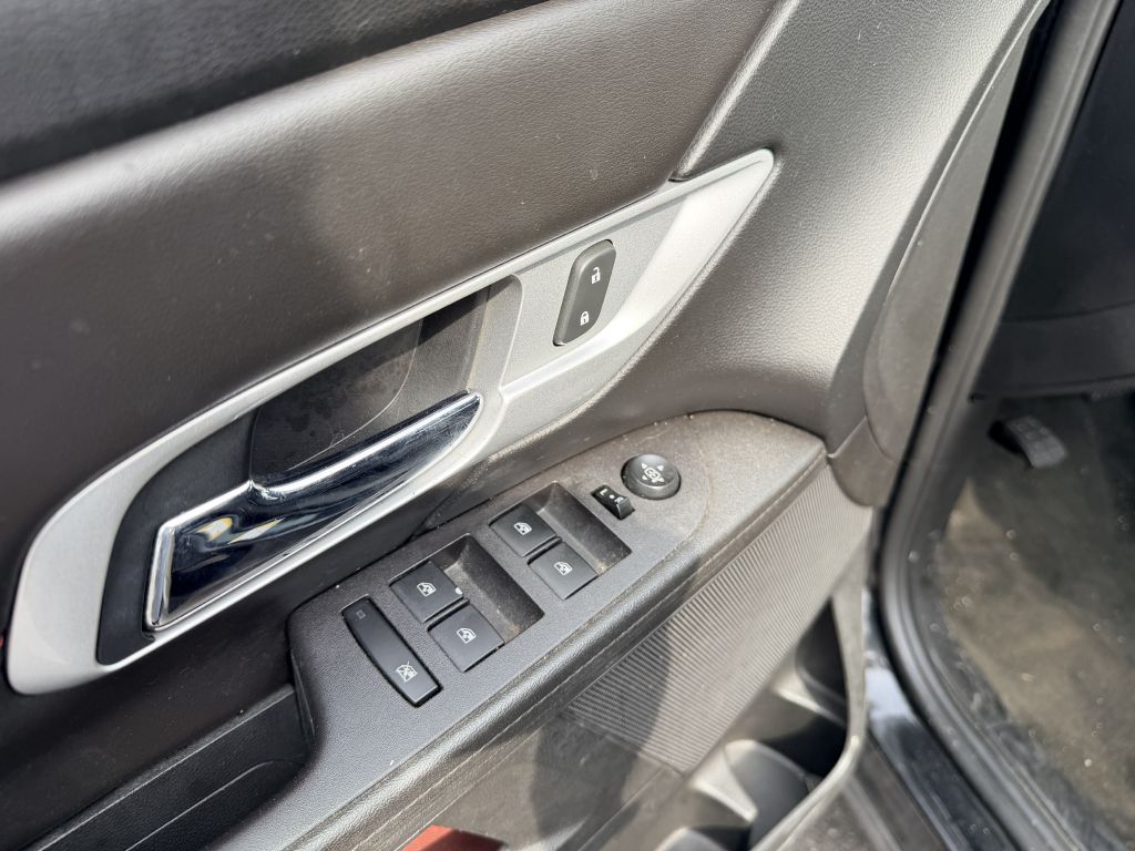 Photo 9 of this GMC TERRAIN