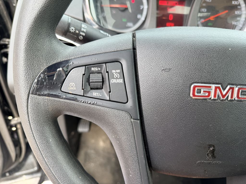 Photo 14 of this GMC TERRAIN