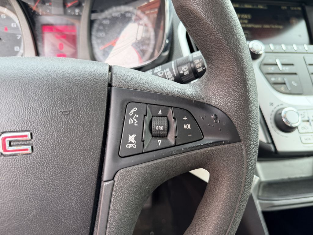 Photo 15 of this GMC TERRAIN