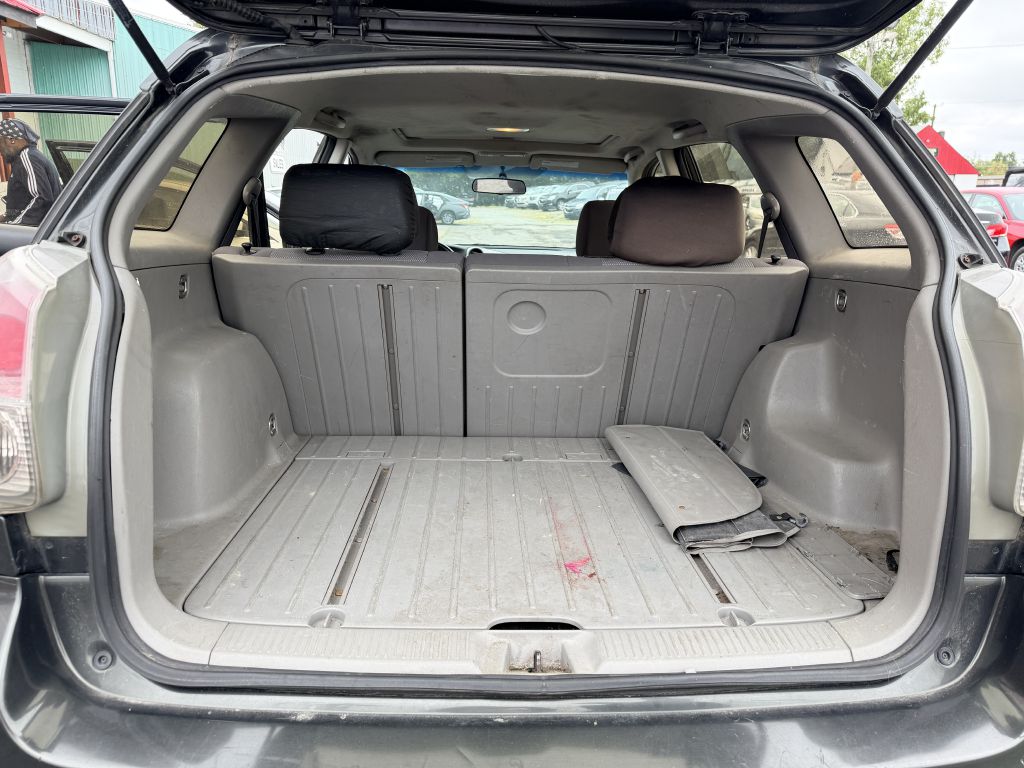 Photo 8 of this TOYOTA MATRIX