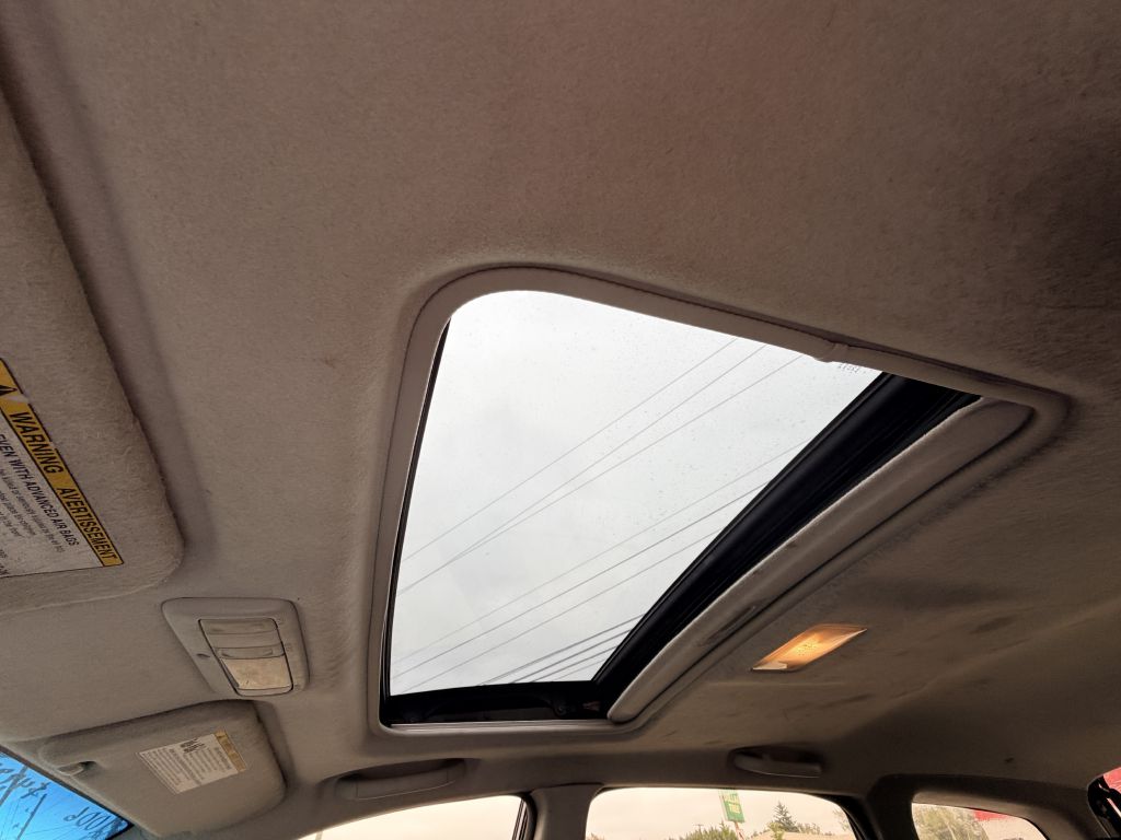 Photo 18 of this TOYOTA MATRIX
