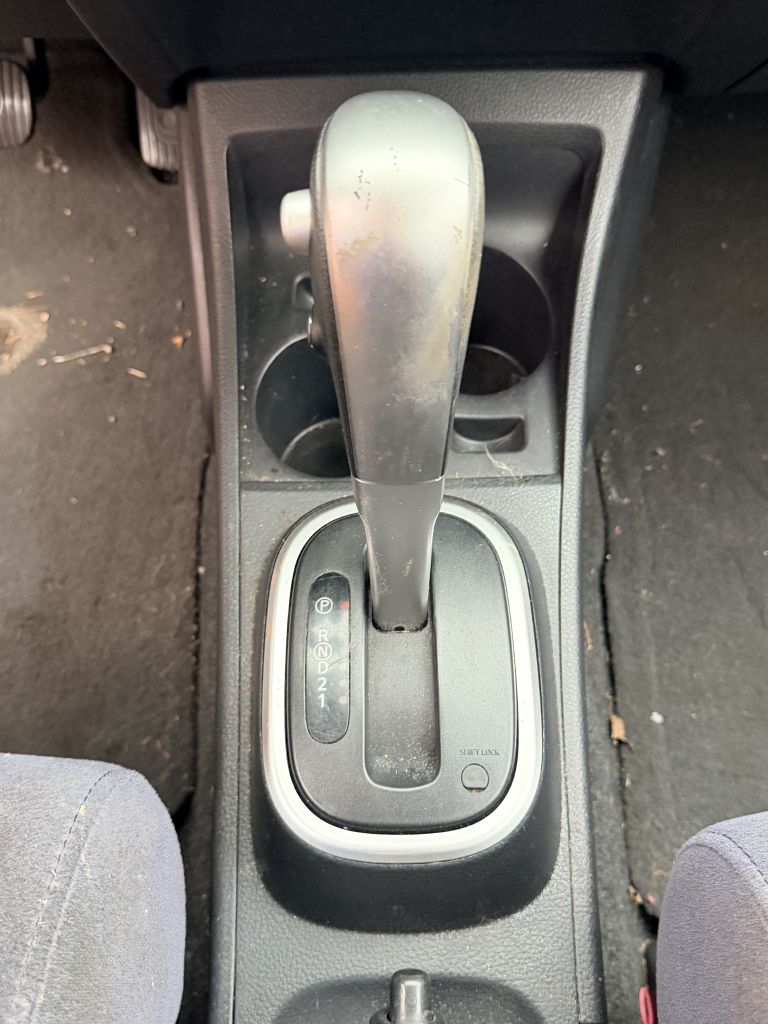 Photo 17 of this NISSAN VERSA