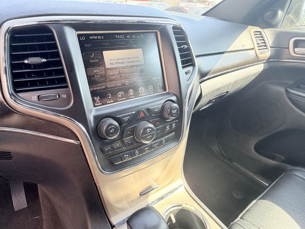 Photo 12 of this JEEP GRAND CHEROKEE