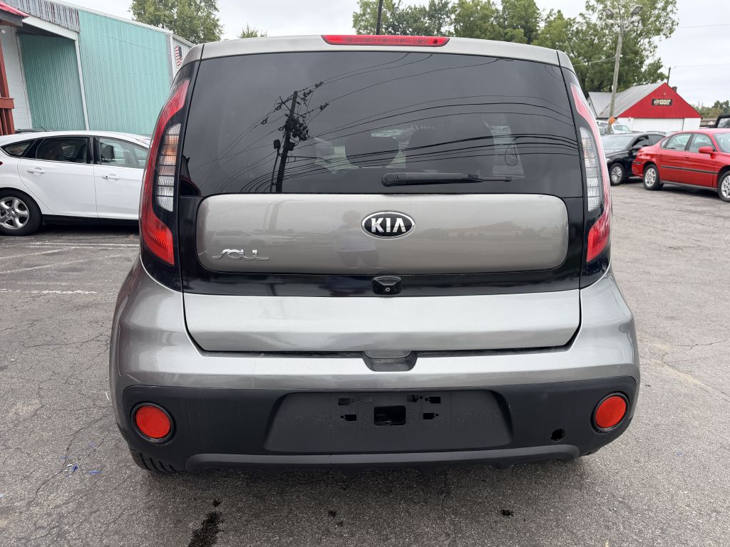 Photo 4 of this KIA SOUL