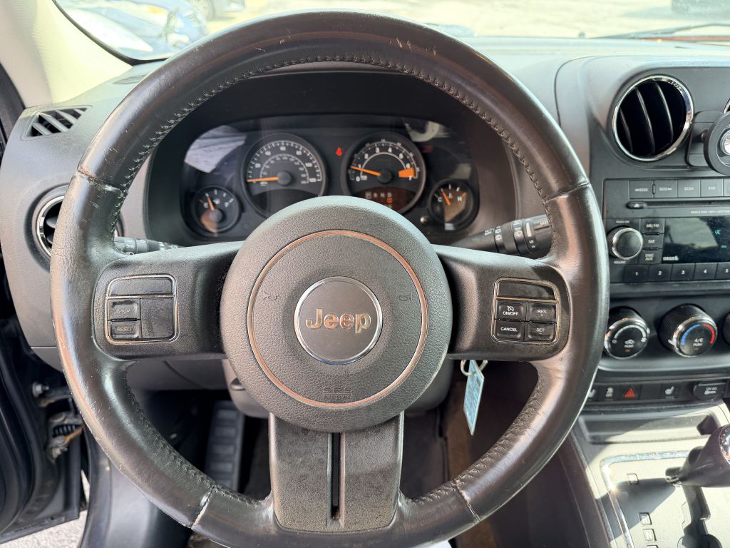 Photo 10 of this JEEP PATRIOT