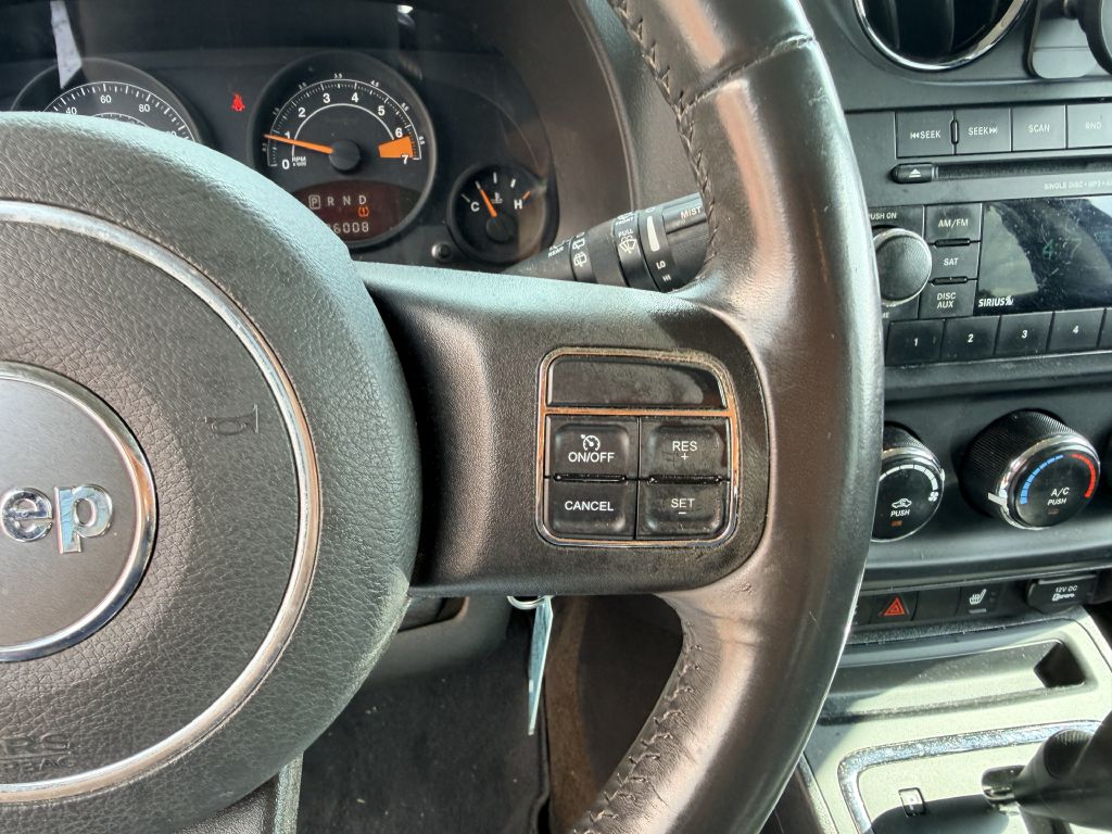 Photo 14 of this JEEP PATRIOT