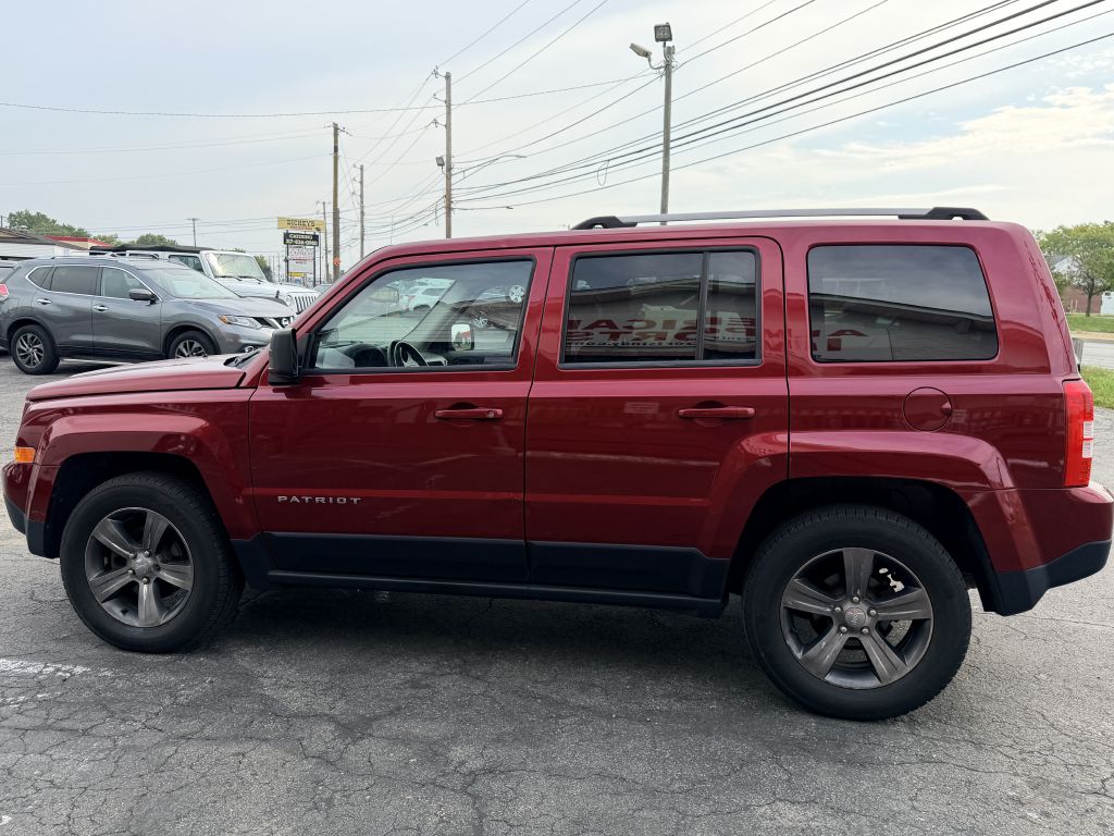 Photo 3 of this JEEP PATRIOT