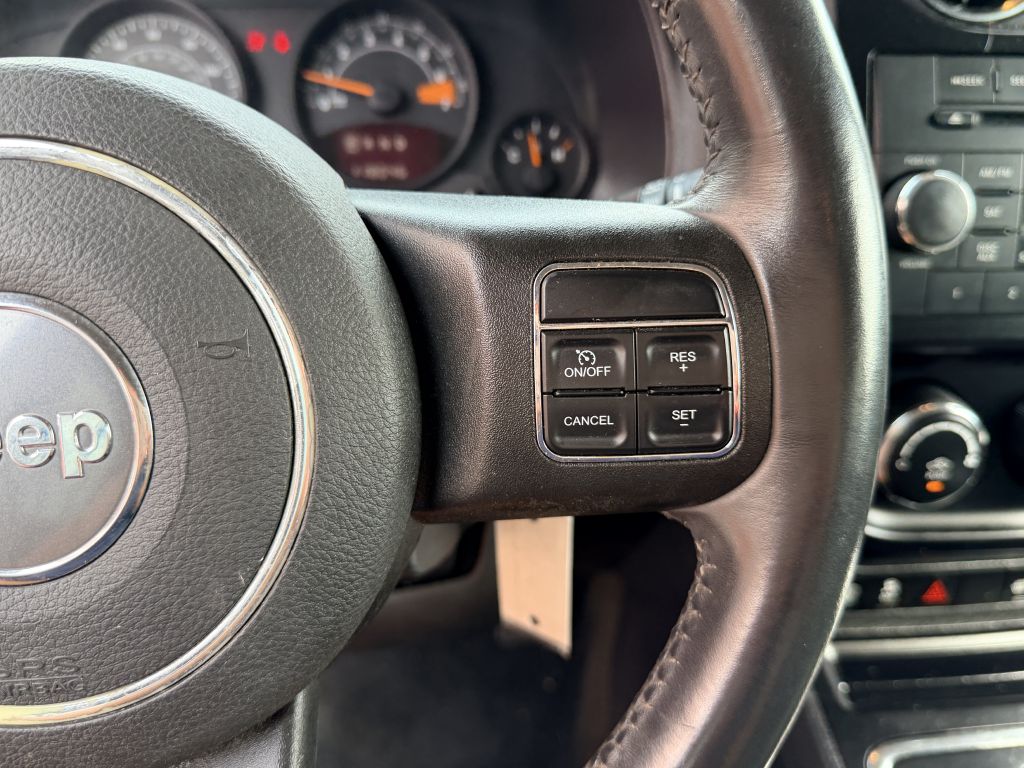 Photo 14 of this JEEP PATRIOT