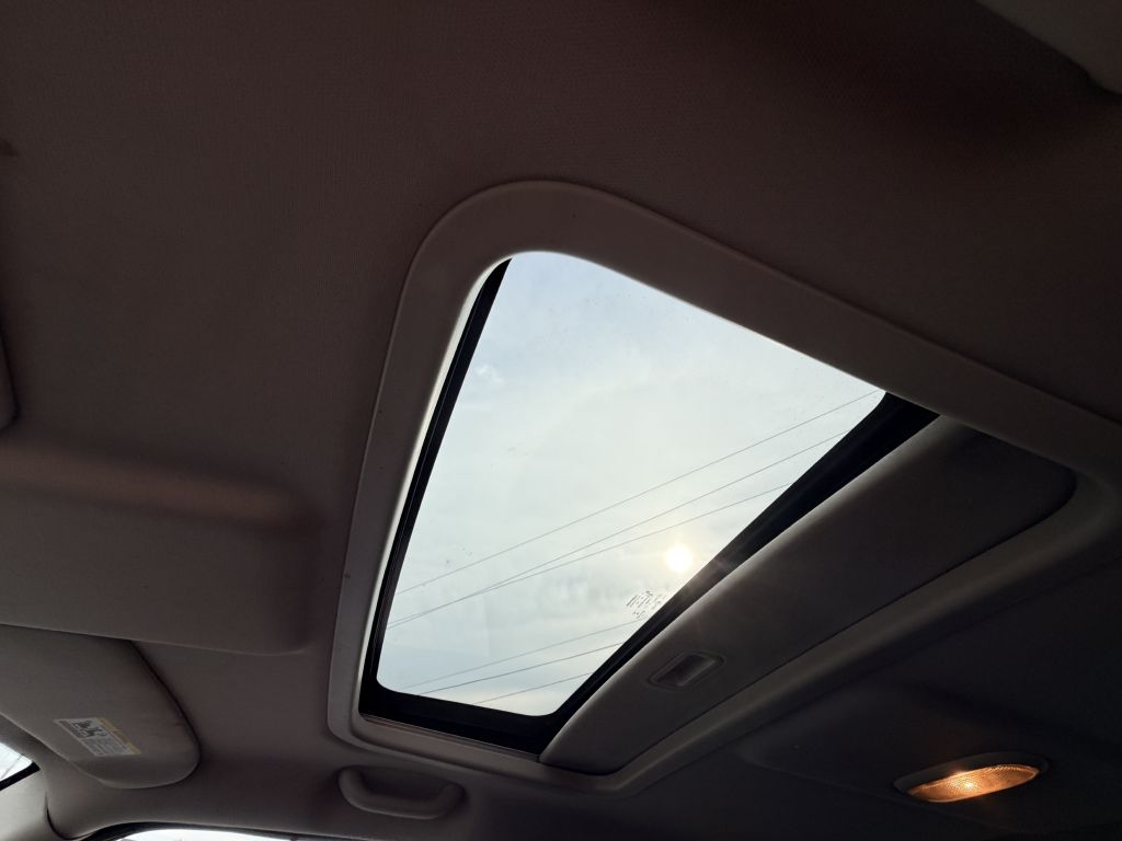 Photo 22 of this JEEP PATRIOT