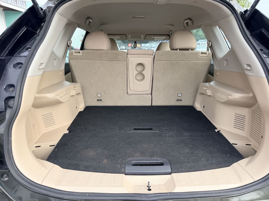 Photo 5 of this NISSAN ROGUE