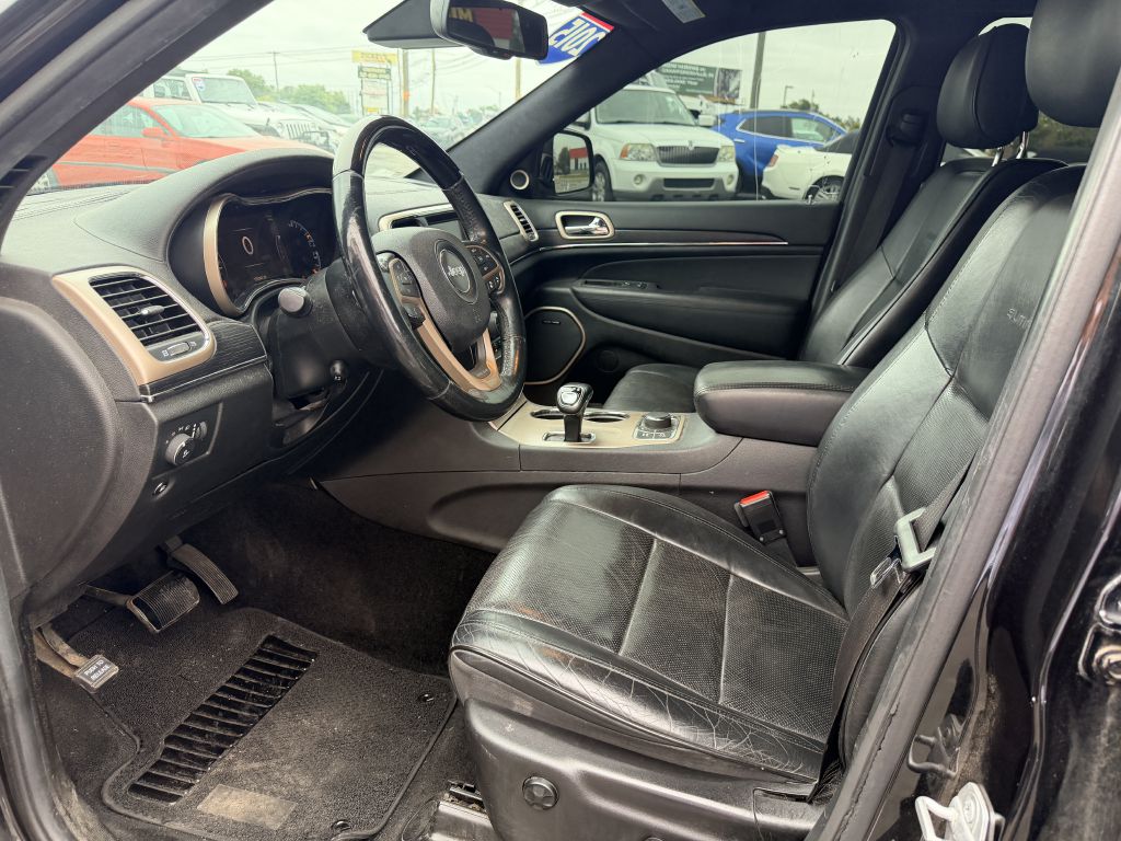 Photo 10 of this JEEP GRAND CHEROKEE