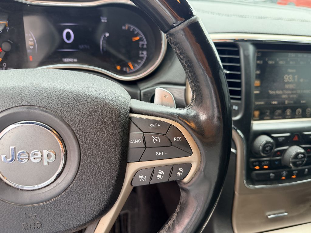 Photo 16 of this JEEP GRAND CHEROKEE