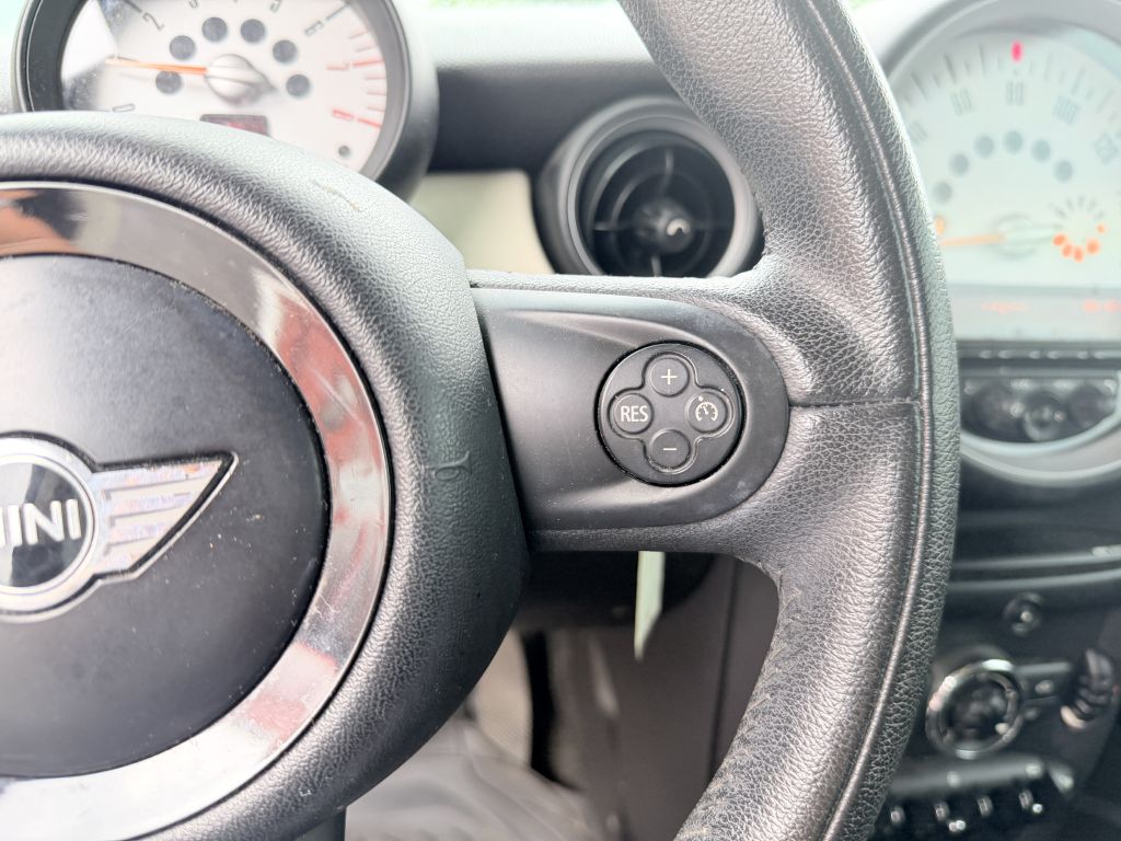 Photo 12 of this MINI HARDTOP