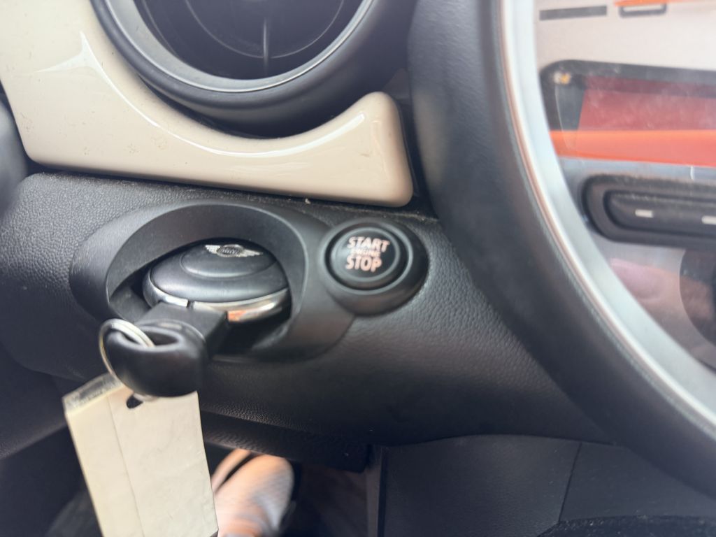 Photo 19 of this MINI HARDTOP