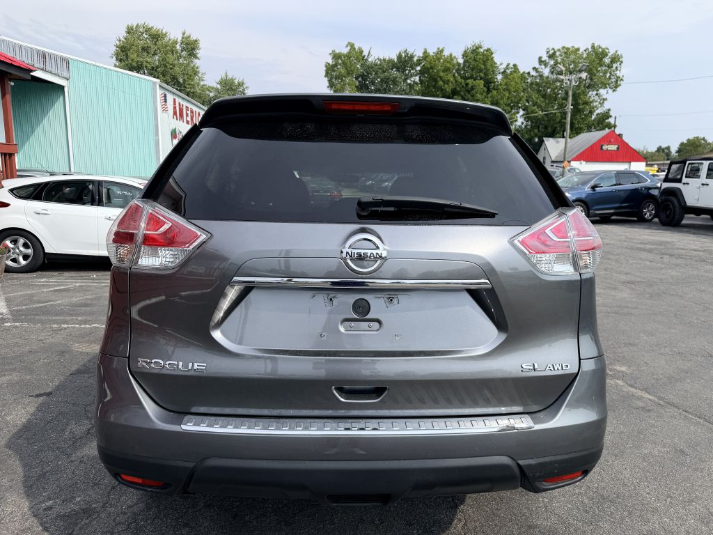 Photo 4 of this NISSAN ROGUE