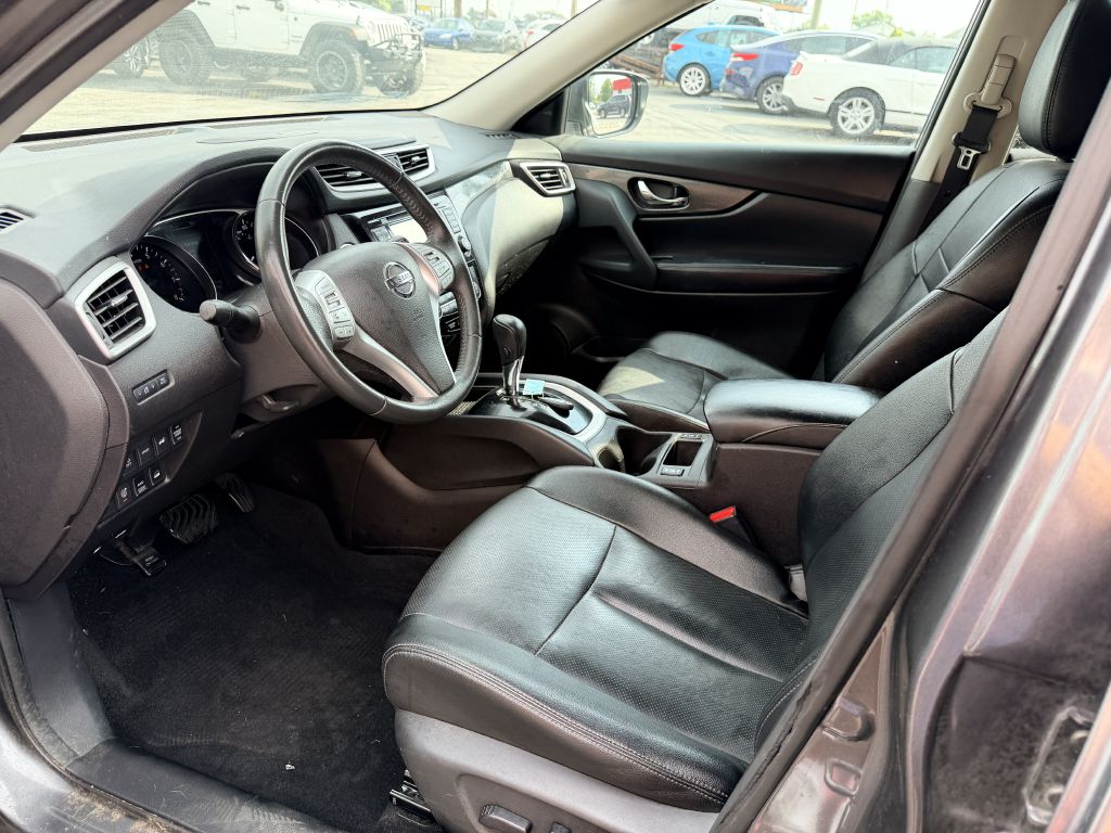 Photo 9 of this NISSAN ROGUE