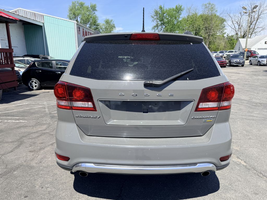 Photo 4 of this DODGE JOURNEY