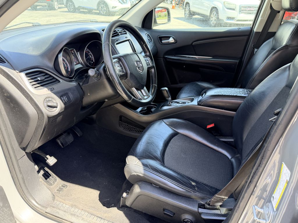 Photo 12 of this DODGE JOURNEY