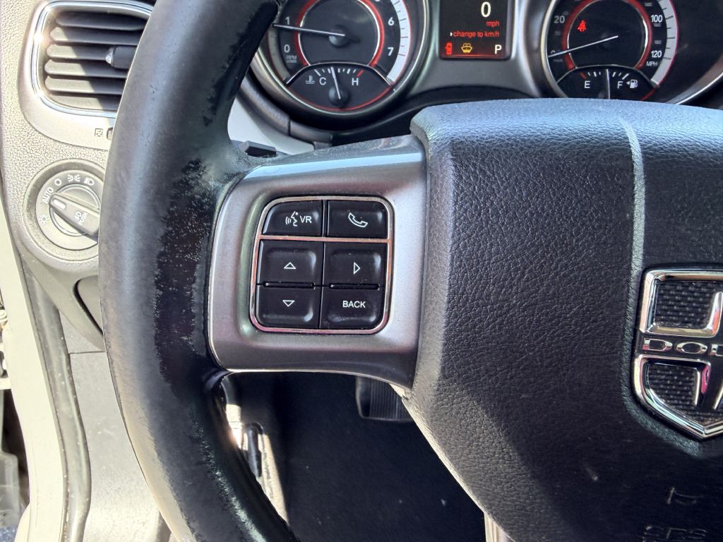 Photo 17 of this DODGE JOURNEY