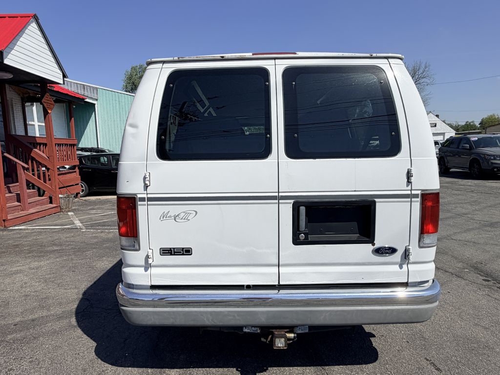 Photo 4 of this FORD ECONOLINE