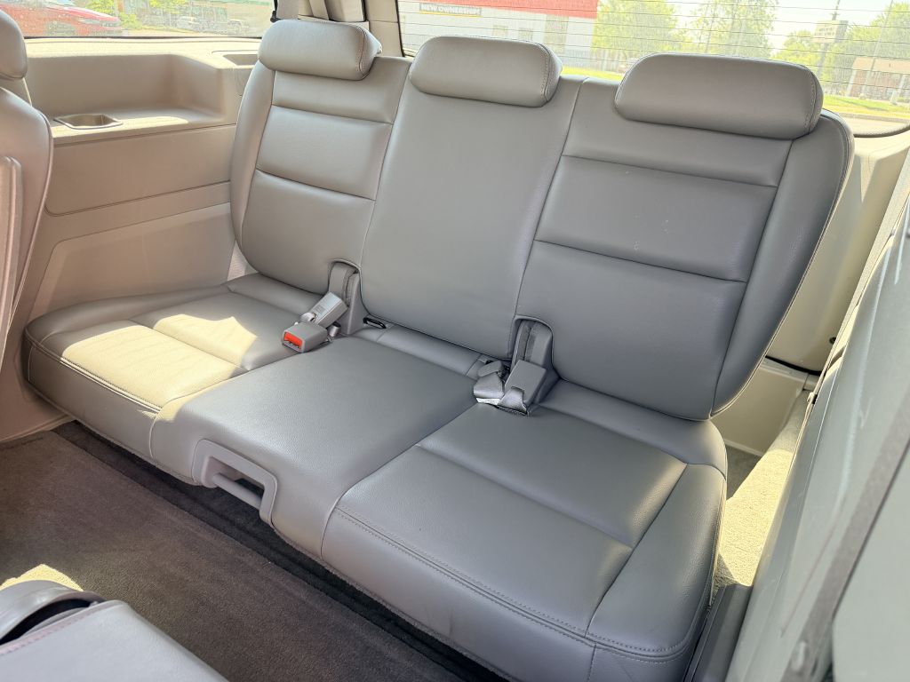 Photo 6 of this FORD FREESTAR