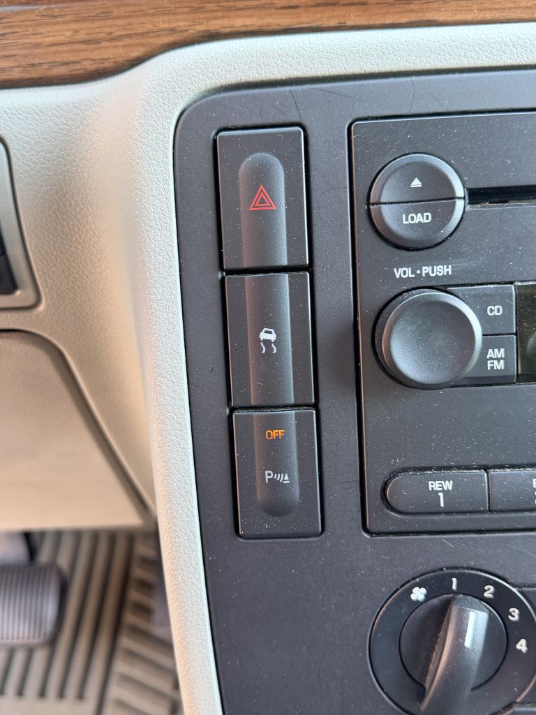 Photo 19 of this FORD FREESTAR