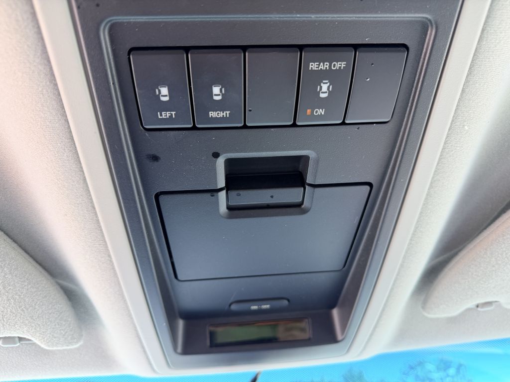 Photo 24 of this FORD FREESTAR