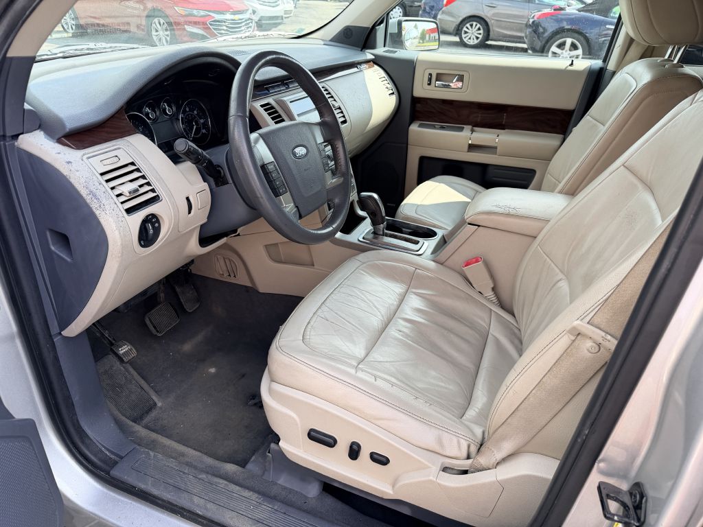 Photo 11 of this FORD FLEX