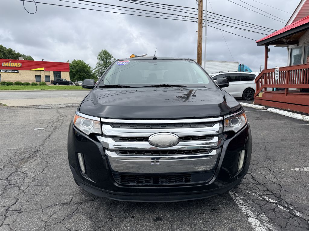 Photo 2 of this FORD EDGE