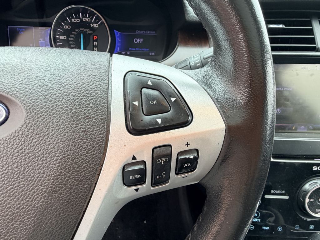 Photo 15 of this FORD EDGE